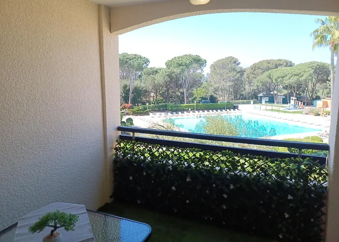 Bel Climatise Saint-raphael Apartament
